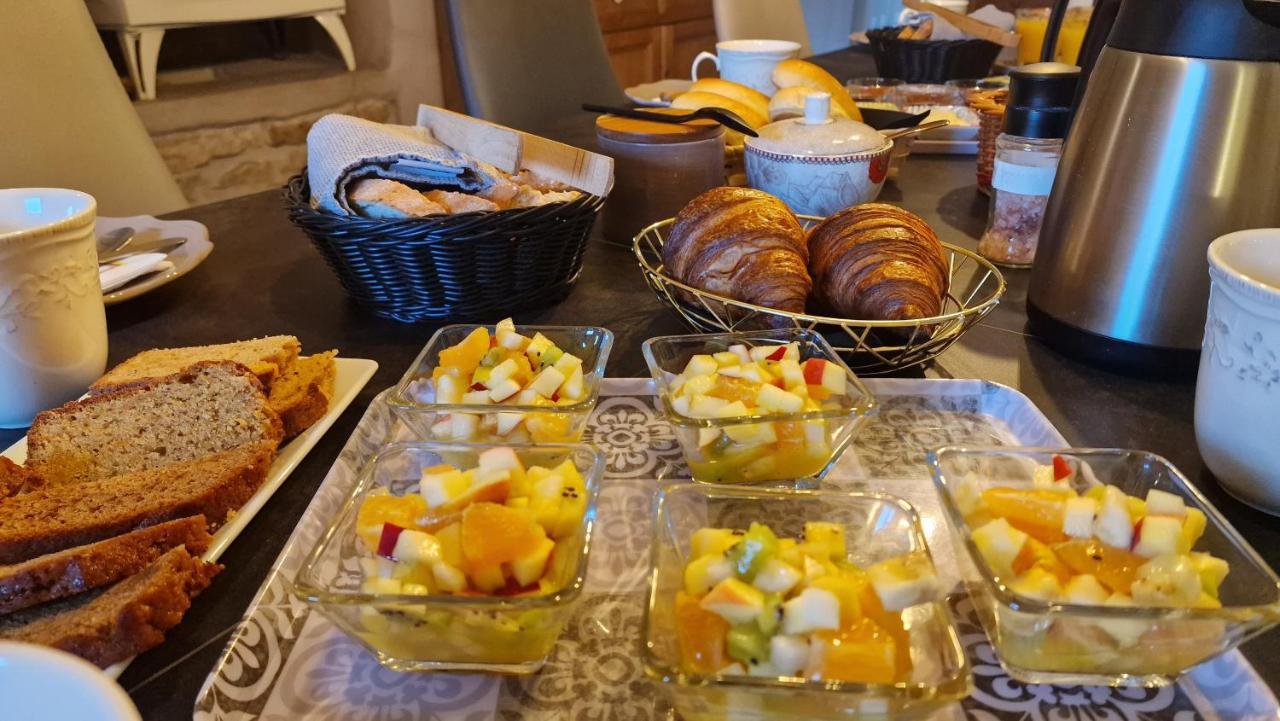 Comberjon Domaine Le Puits Du Moulin B&B 외부 사진