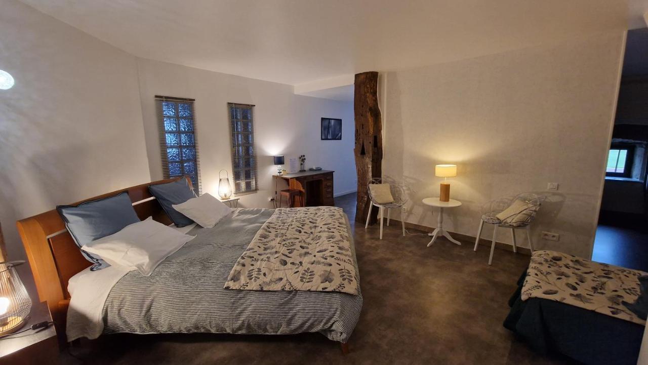 Comberjon Domaine Le Puits Du Moulin B&B 외부 사진