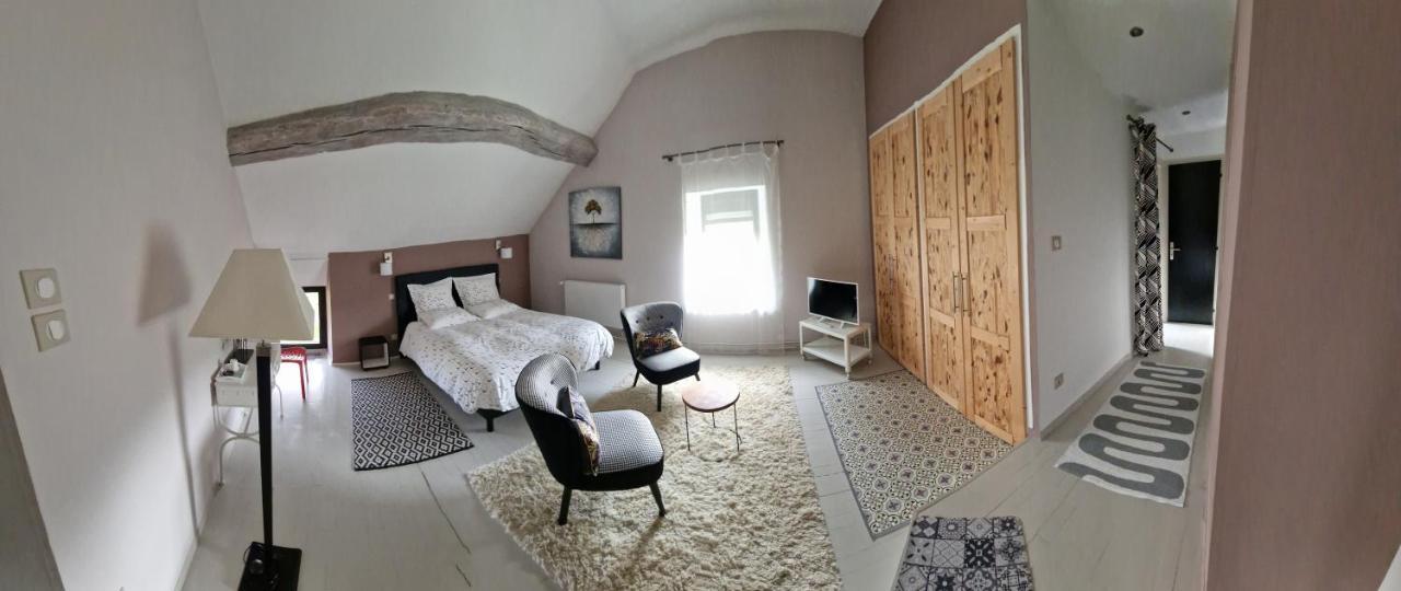 Comberjon Domaine Le Puits Du Moulin B&B 외부 사진