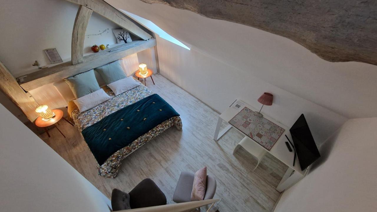 Comberjon Domaine Le Puits Du Moulin B&B 외부 사진